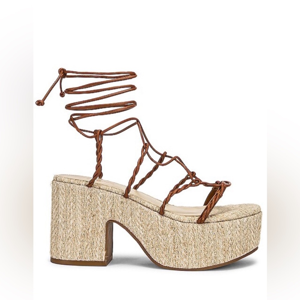 NEW LARROUDE Coco Sandal in Caramel NEVER WORN SOLD OUT PLATFORM HEEL